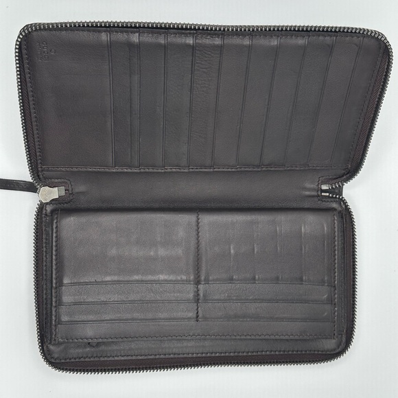 Authentic Guccisima Wallet - Picture 8 of 10